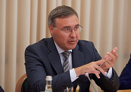 Валерий Фальков обсудил приоритеты развития высшего образования с фракцией «Единая Россия» ⠀