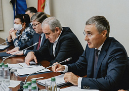 Валерий Фальков встретился с депутатами парламентских фракций “Единая Россия” и ЛДПР