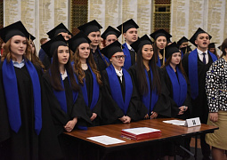 Студентам МГУТУ вручили дипломы на Поклонной горе