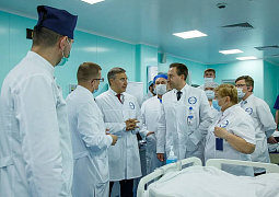 Валерий Фальков посетил Федеральный научно-клинический центр реаниматологии и реабилитологии